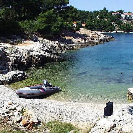 Basina 5699a Appartement Jelsa (Hvar)
