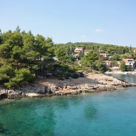 Basina 5699a Appartement Jelsa (Hvar)